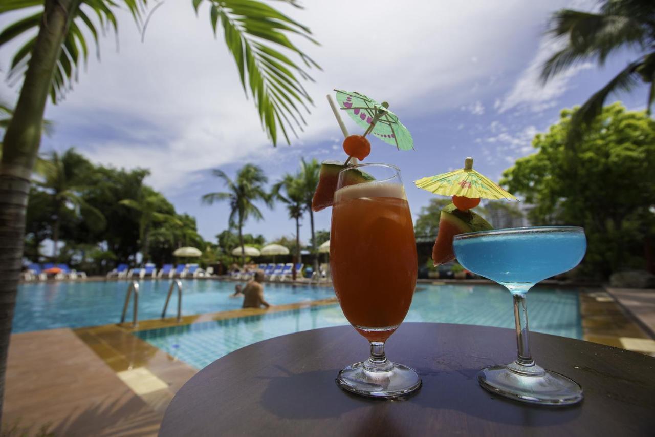 Twin Palms Resort Pattaya, Sha Extra Plus Certified Exterior photo